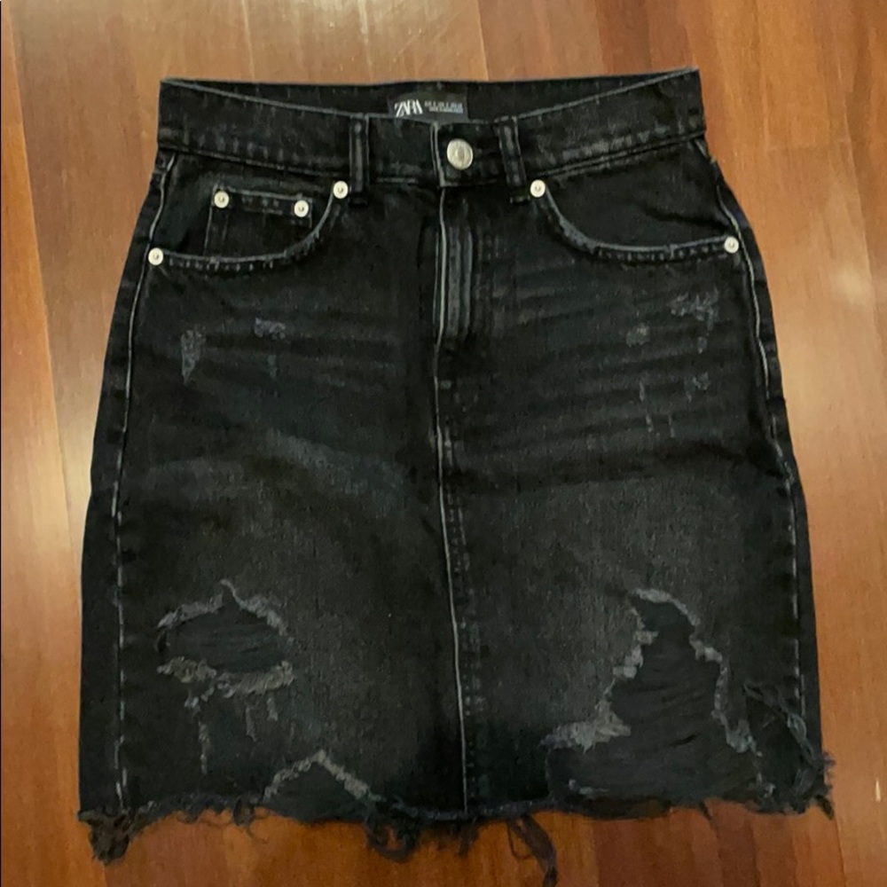 Zara black mini jean skirt